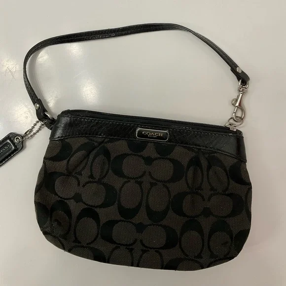 Coach Black Signature Wristlet - Picture 6 of 8
